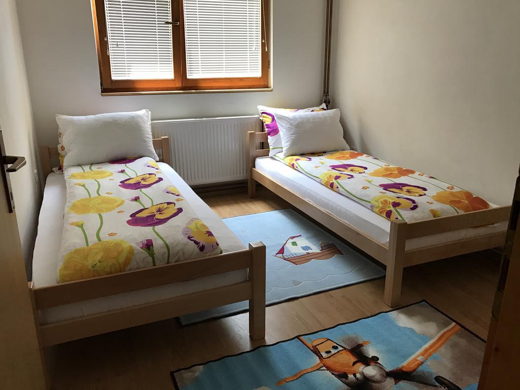 Apartment Near The Airport Sarajevo Luaran gambar